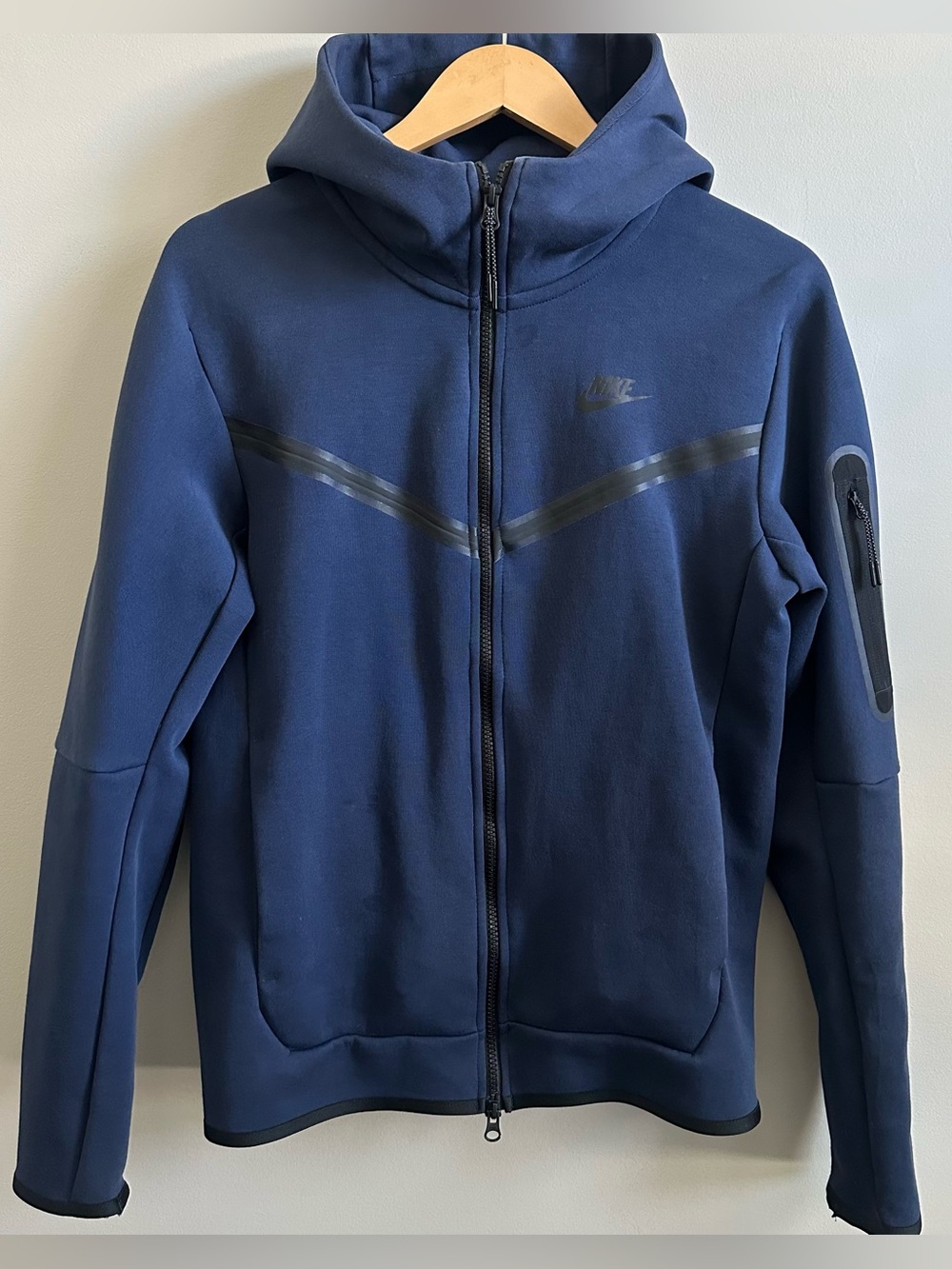 Nike Sportswear Tech Fleece Full-Zip Hoodie - Men's Small